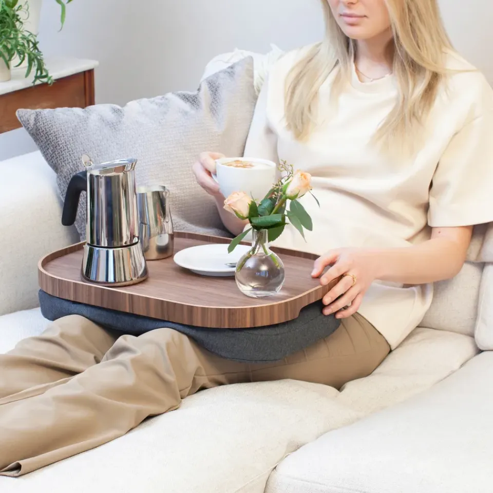Bosign Knee tray curveline large 34x47 cm, Walnut Brown New