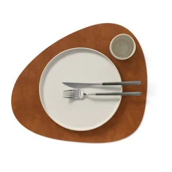 LIND DNA Bull placemat reversible curve L 1 pcs, Cognac-black BrownBlack Online