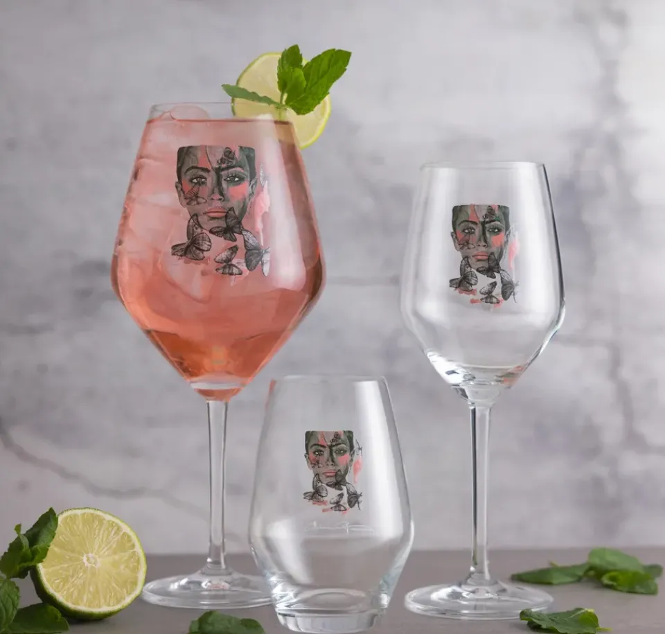 Carolina Gynning Butterfly Queen red wine glass, 75 cl GreyPink Hot