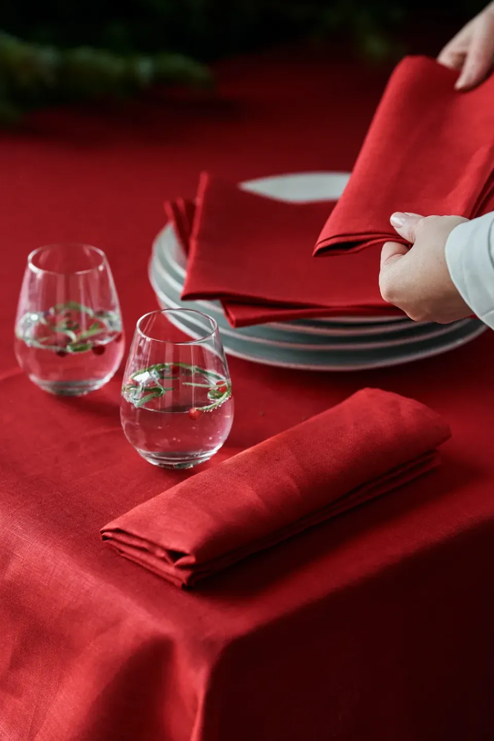 Scandi Living Clean tablecloth 145 x 250 cm, Red New