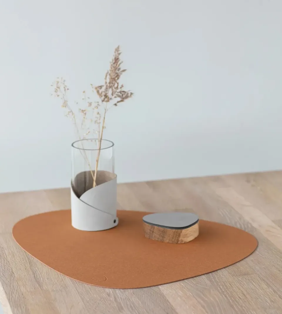 LIND DNA Core placemat curve L, Flecked nature Brown Discount
