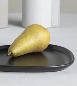 LIND DNA Curve Stoneware small plate 19x22 cm, Black New