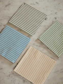 Broste Copenhagen Dolly paper napkins 33x33 cm 20-pack, -off white Black