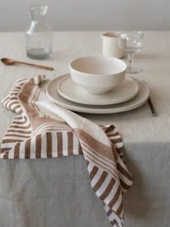 Tell Me More Ella napkin 50x50 cm, Hazelnut BeigeBrown Best