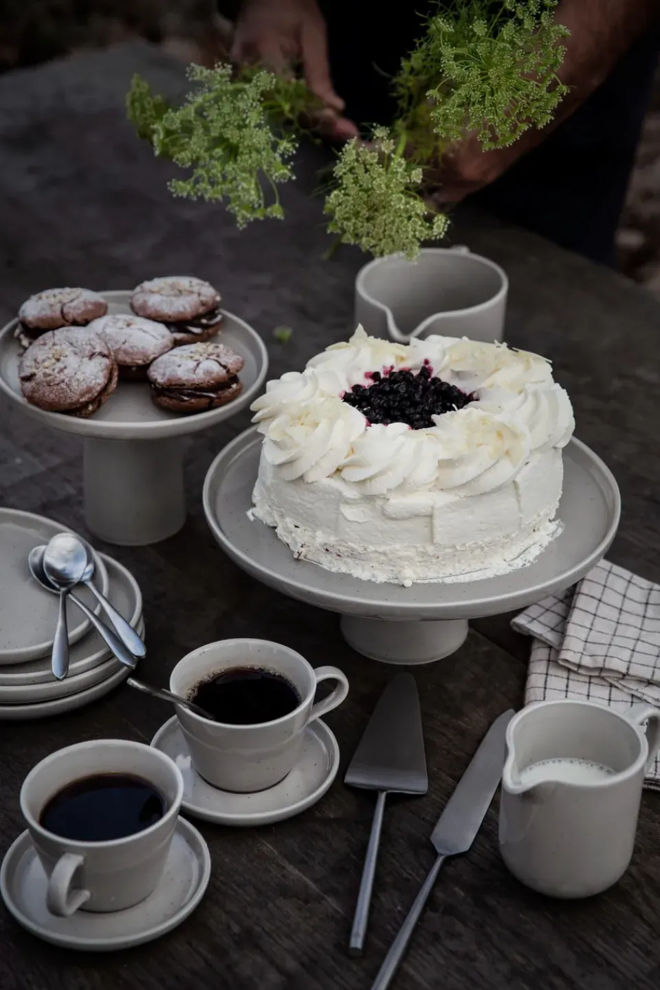 ERNST cake cutlery 2 pieces, Stainless steel Silver-coloured Hot