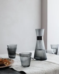 Rosendahl Grand Cru Nouveau water carafe 1 L, Smoke GreyBlackTransparent Outlet