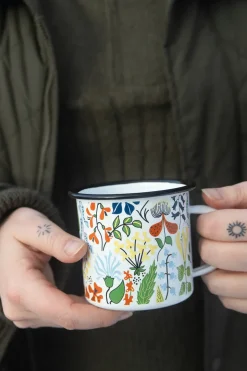 Pluto Design Herbarium enamel mug, White-multi WhiteMulti Hot