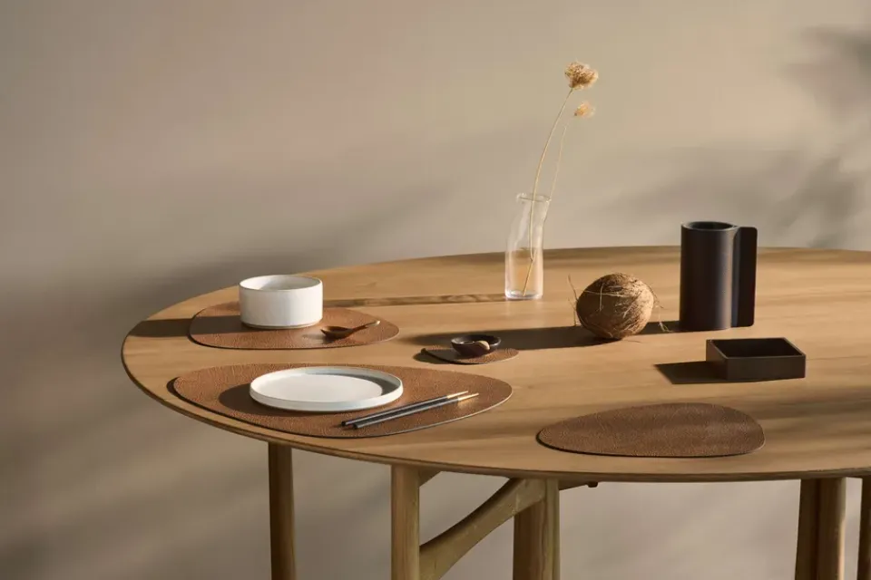 LIND DNA Hippo placemat curve M, Natural Brown Discount