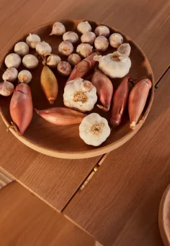 OYOY Inka wooden tray round Ø30 cm, Nature Brown Clearance