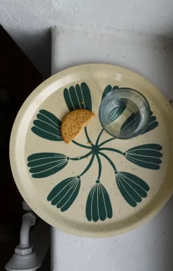 Fine Little Day Krans tray Ø31 cm, Yellow-green YellowGreen Clearance