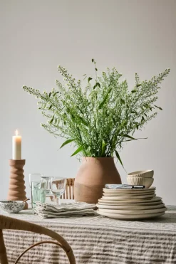 Tell Me More Leon tablecloth 145x145 cm, Seagrass WhiteGreen Hot