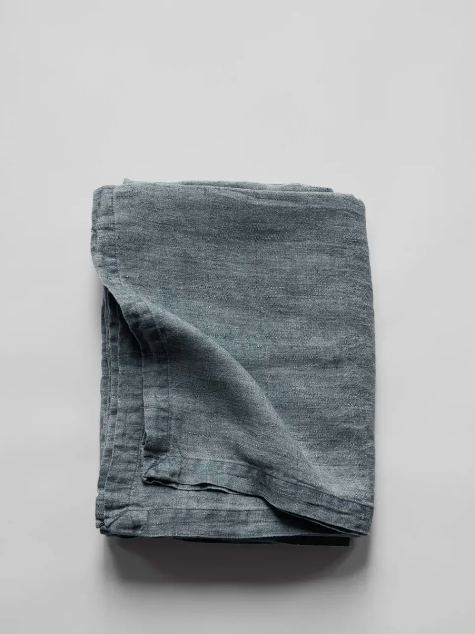 Tell Me More Marion tablecloth linen 145x270 cm, Ocean Blue Clearance