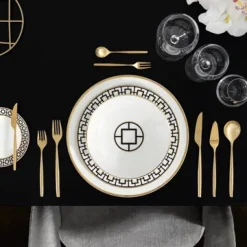 Villeroy & Boch Metro Chic d'Or cutlery 24 pieces, Yellow Gold-coloured