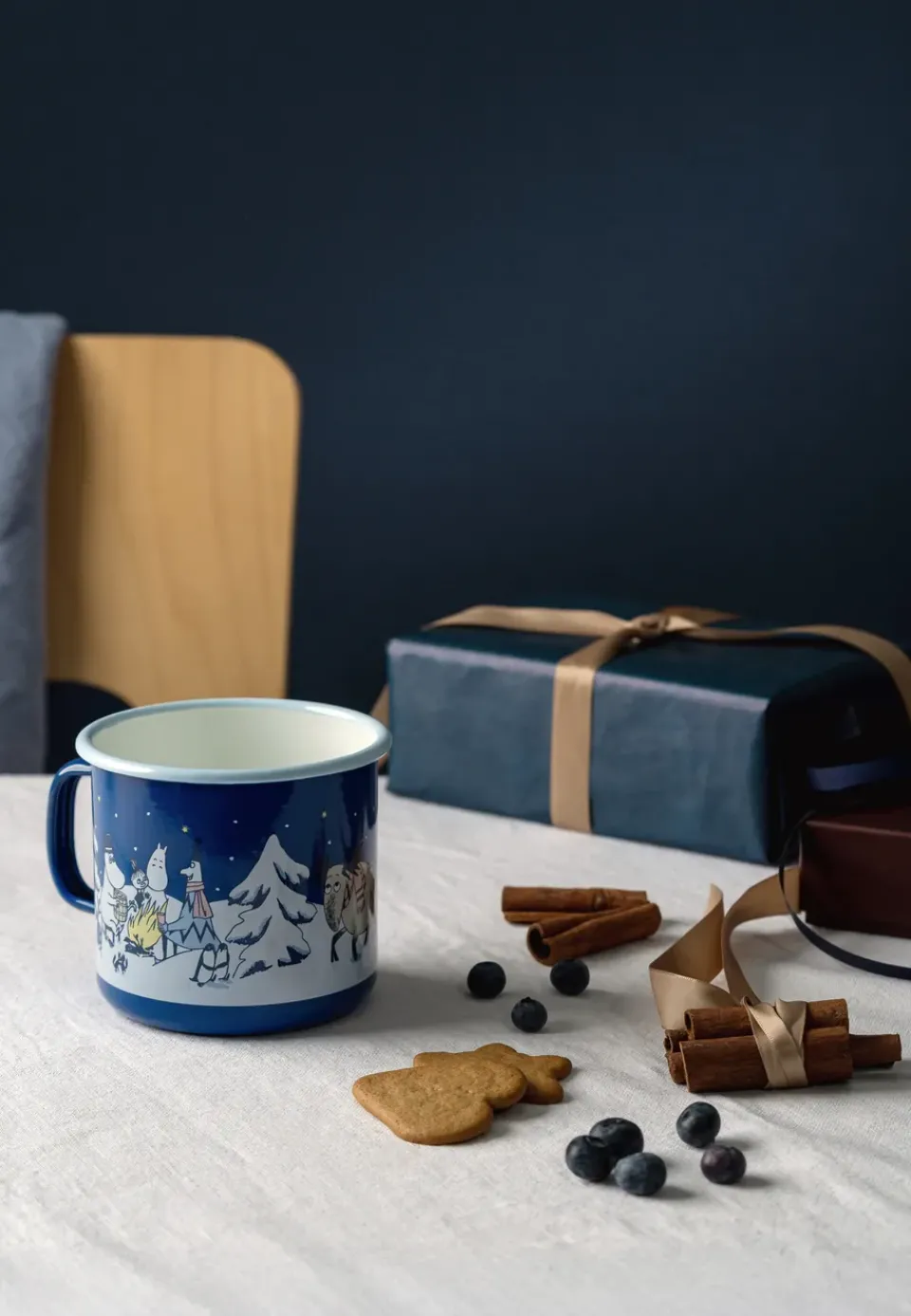 Muurla Moomin enamel mug 80 cl, Starry night Blue New