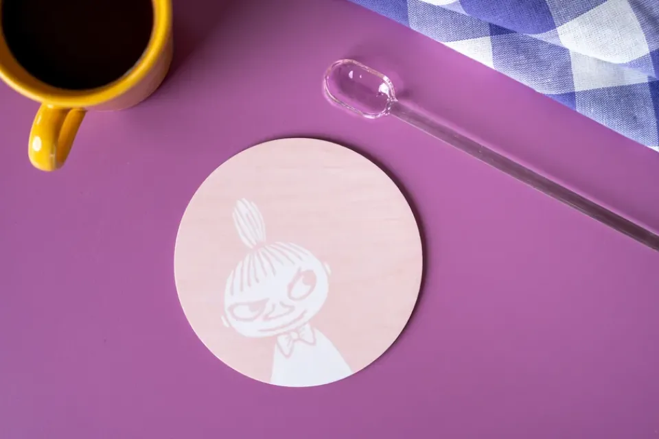Muurla Moomin glass coaster Ø10 cm, Little My Pink Sale