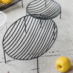 Serax Nana fruit platter 25x35 cm, Black Hot