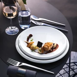 Villeroy & Boch NewMoon dinner knife, stainless steel Silver-coloured New