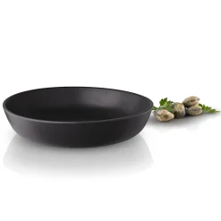 Eva Solo Nordic Kitchen deep plate, Ø 20 cm Black New