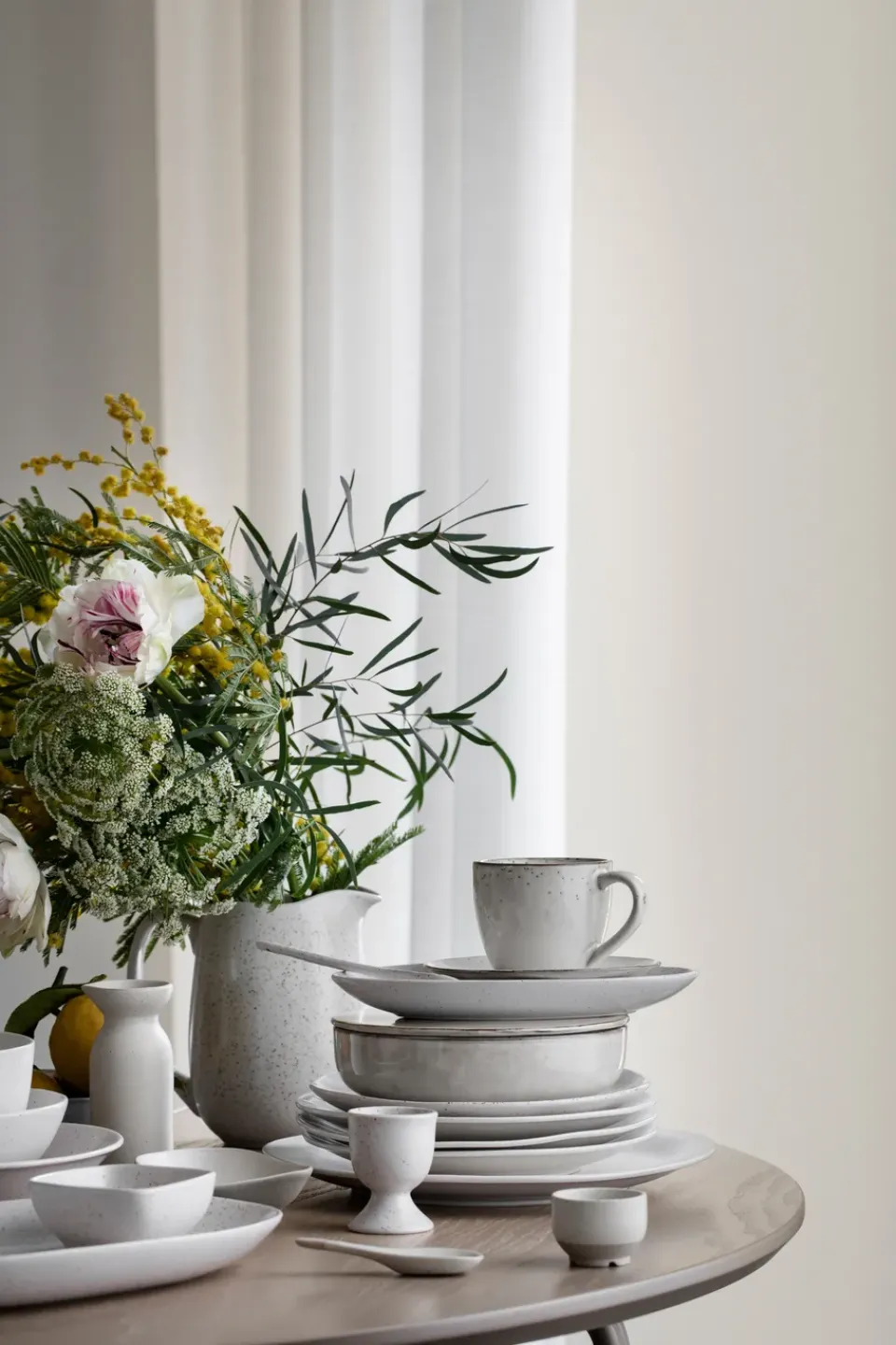 Broste Copenhagen Nordic Vanilla egg cup, Cream with grains BeigeWhite Clearance