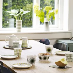 Superliving Olivia milk jug, white-lime GreenYellowWhite Clearance