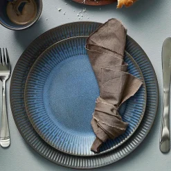 Aida Relief plate 22 cm, Blue