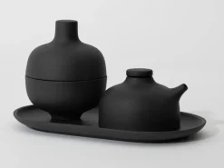 Design House Stockholm Sand plate oval 12.5x20 cm, clay Black