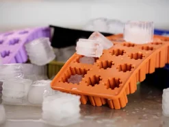 Zone Denmark Singles ice cube tray, Black Clearance