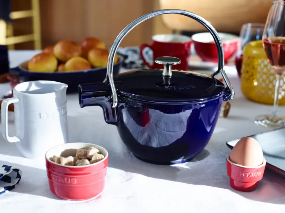 STAUB teapot cast iron round 1.15 L, Dark Blue Online