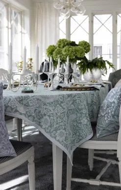 Ekelund Linneväveri Strawberry Thief tablecloth 150x250 cm, Green Outlet