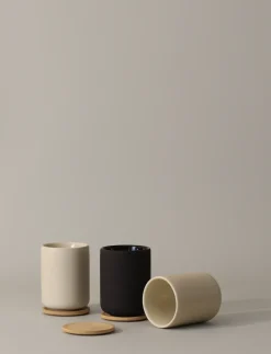 Stelton Theo thermal mug with coaster 25 cl, Sand Beige Hot