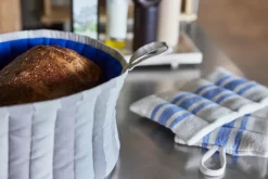 OYOY Toppu bread basket Ø24 cm, Clay-Optic Blue BeigeBlue Outlet