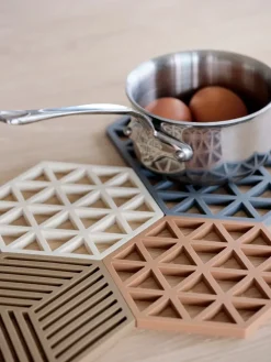 Zone Denmark Triangle trivet, Light Terracotta Red Hot