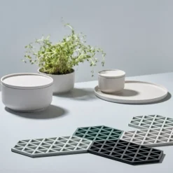 Zone Denmark Triangle trivet, nordic sky Blue