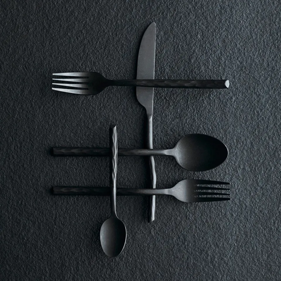 MUUBS Uta cutlery 16 pieces, Matt Black Outlet