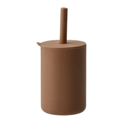 Scandi Living Vega mug with silicone straw, Hazel Brown Clearance