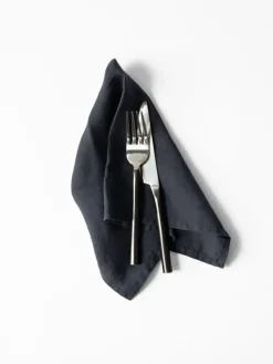 Tell Me More Washed linen napkin, Midnight Blue Online