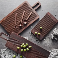 MUUBS Yami cutting board for bread 22x44 cm, Brown Outlet